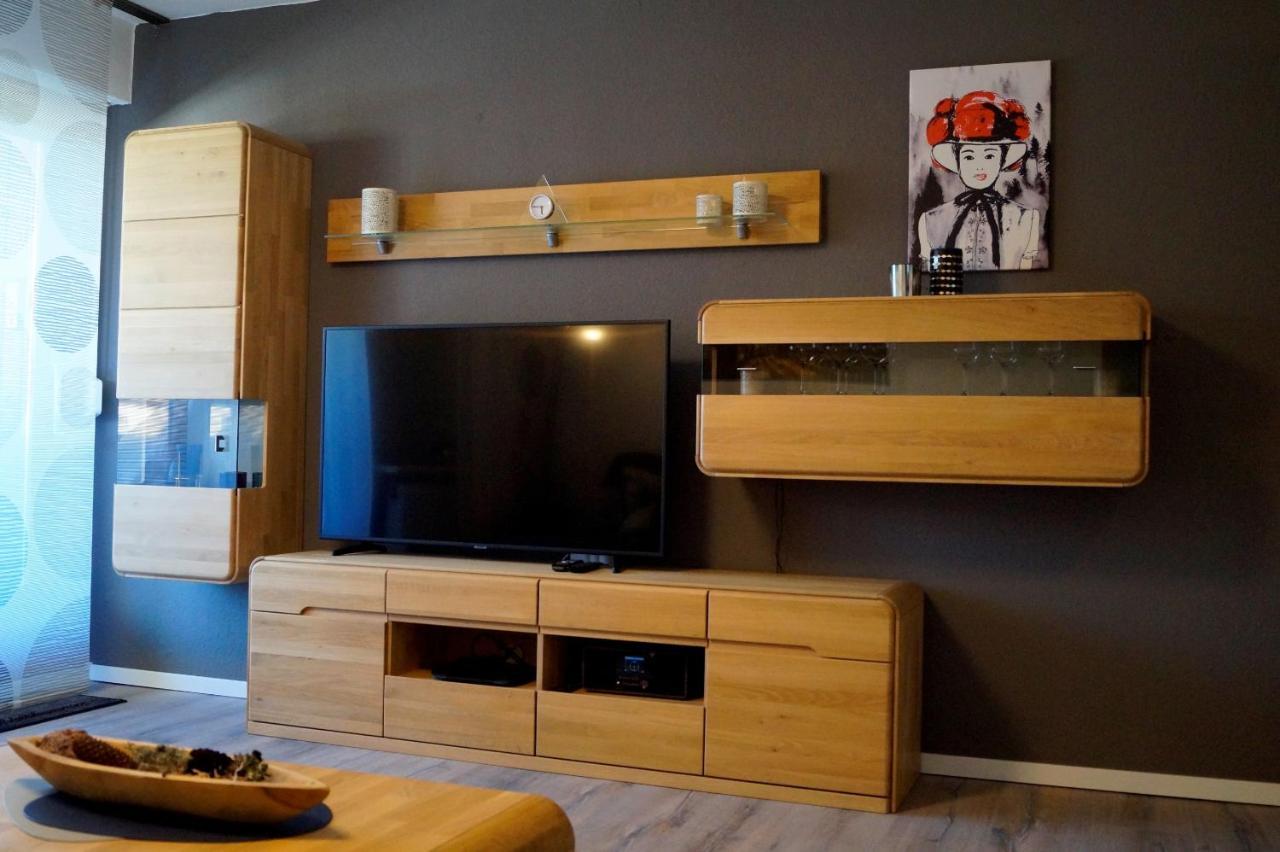 Schwarzwald Geht Immer Fewo 60 Qm Mit Grossem Suedbalkon, Wlan Und Magenta Tv Шёнвальд Экстерьер фото